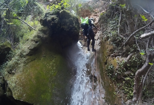 Rapelando en vertical
